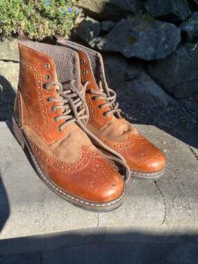 Crevo Harleigh Chestnut Leather Brogue Boots Size 11